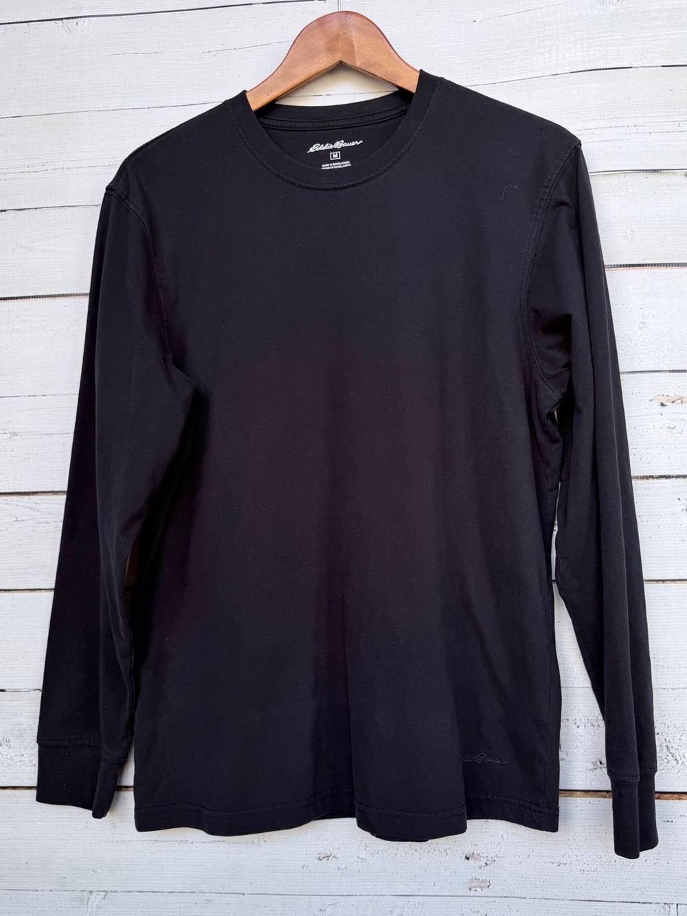 Eddie Bauer Men's Long Sleeve Crewneck Pullover Tee - Medium
